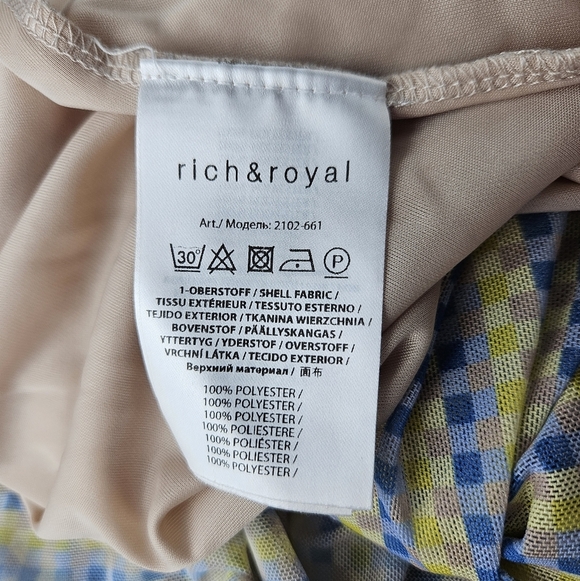 Rich & Royal Dress Mesh Dress - Picture 5 of 15